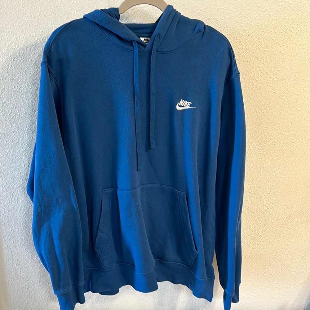 Nike hoodie men’s size XL